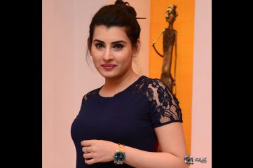 Archana at Nannu Vadali Neevu Polevule Movie Audio Launch